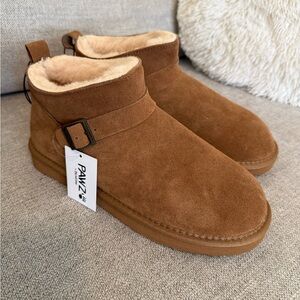 BearPaw Women’s Chukka Boot in Chestnut Suede with Shearling Lining
